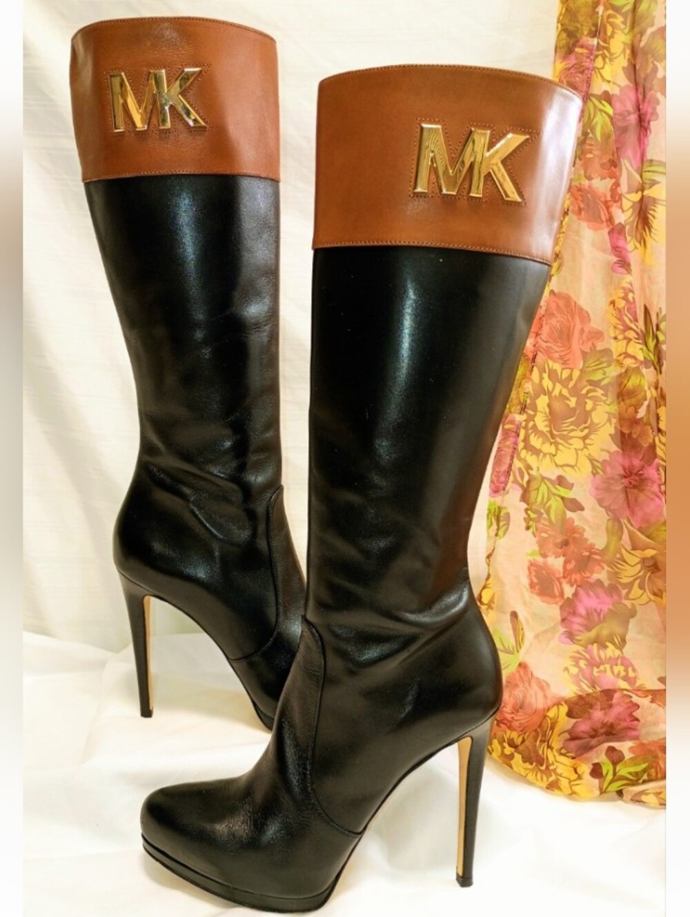 Michael Kors Hayley Two-Tone Leather Boots Black & Luggage Brown Size 6.5